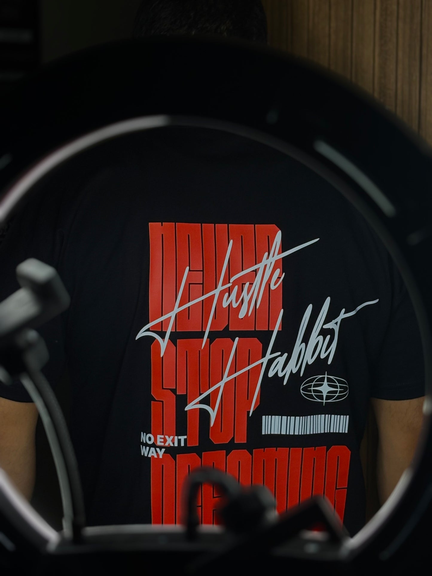 THE HUSTLE HABBIT ™