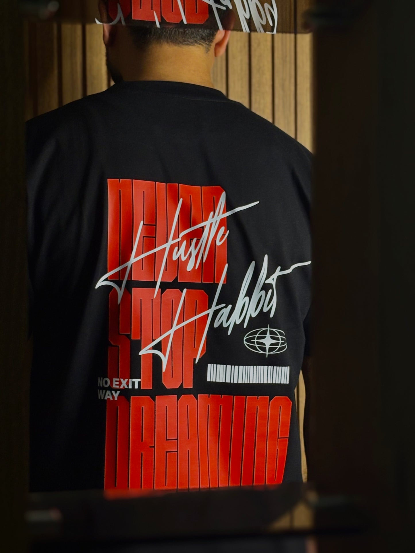 THE HUSTLE HABBIT ™